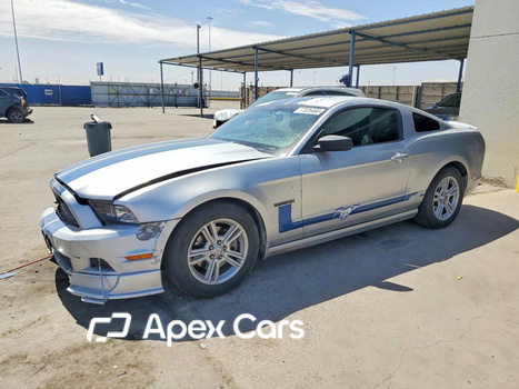 Ford Mustang 2013 - Image 1 of 12