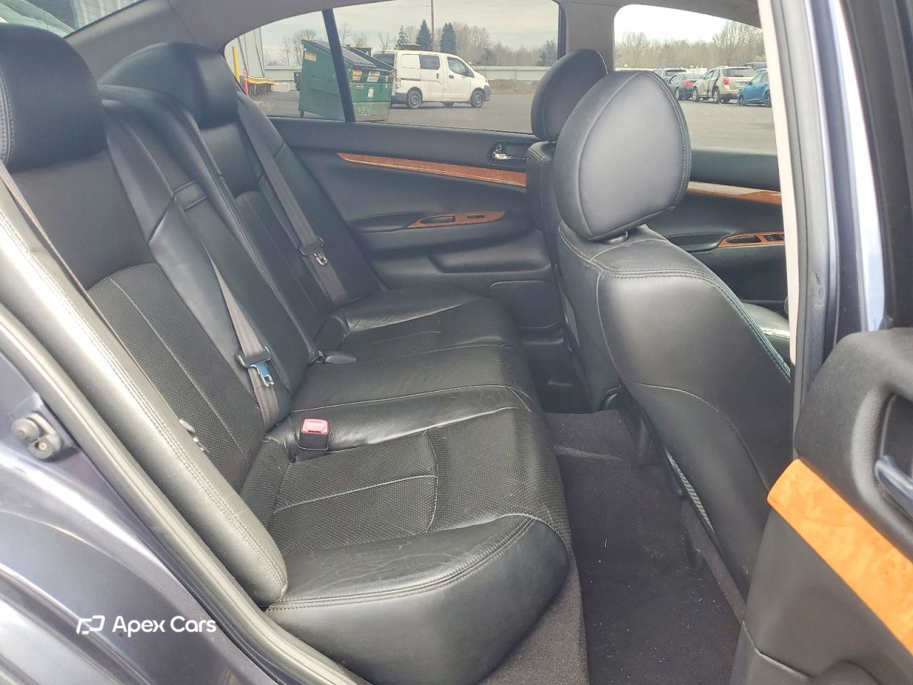 Infiniti G 2009