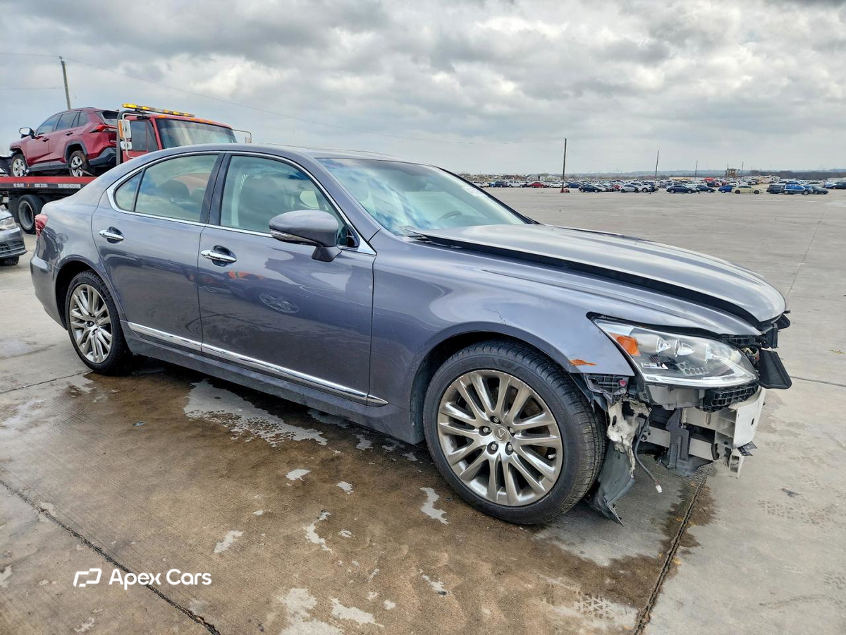 Lexus LS 2015