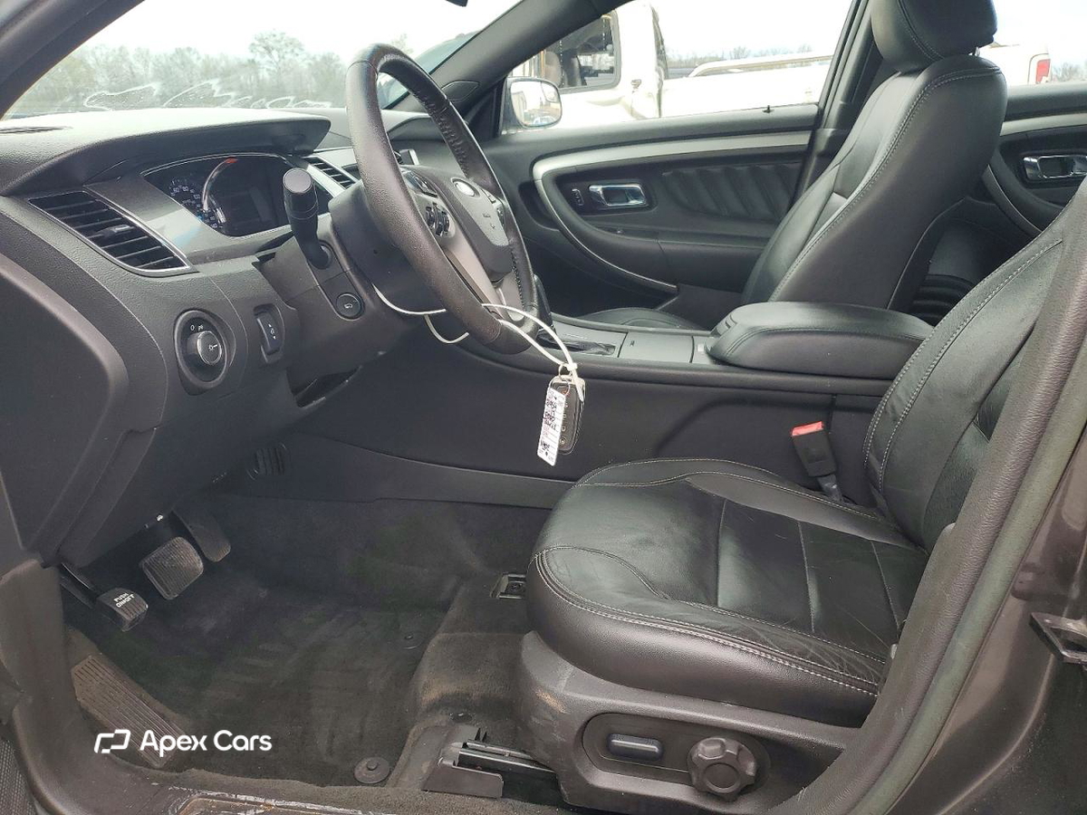 Ford Taurus 2017