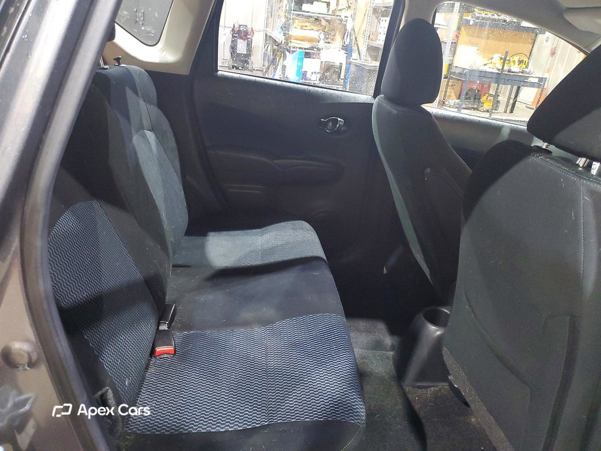 Nissan Versa 2017