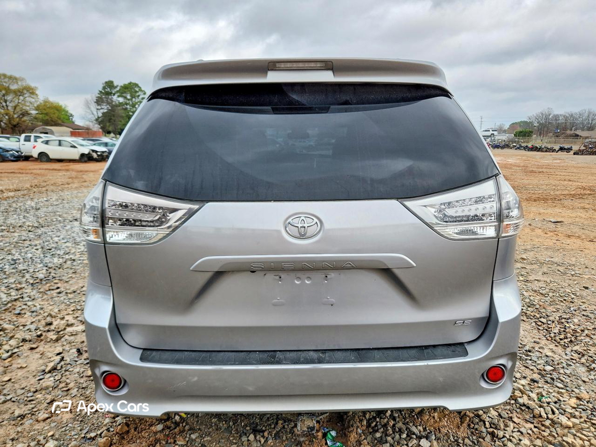 Toyota Sienna 2017
