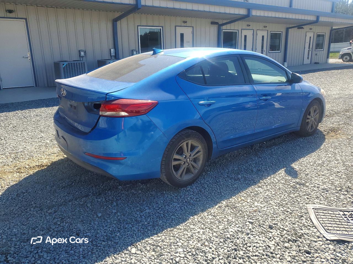 Hyundai Elantra 2017