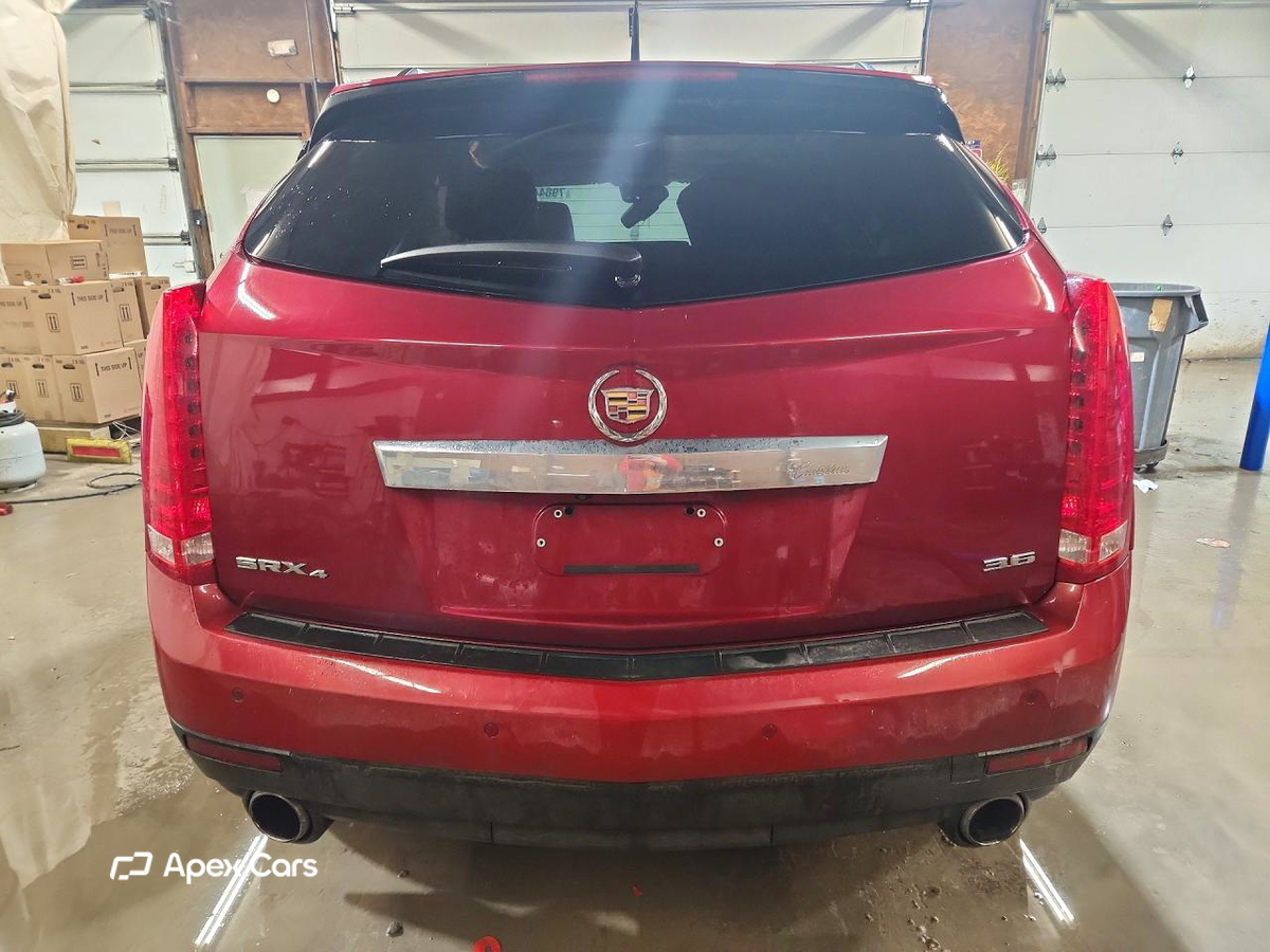 Cadillac SRX 2012