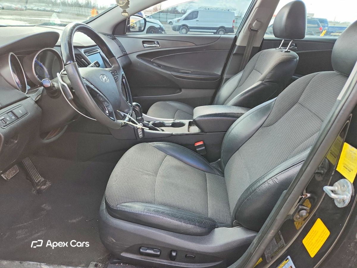 Hyundai Sonata 2012