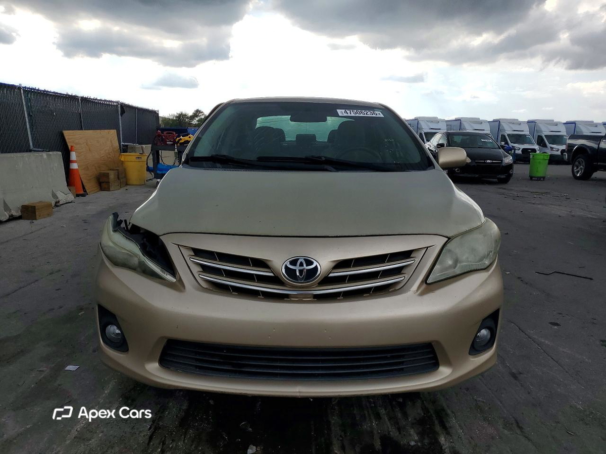 Toyota Corolla 2013