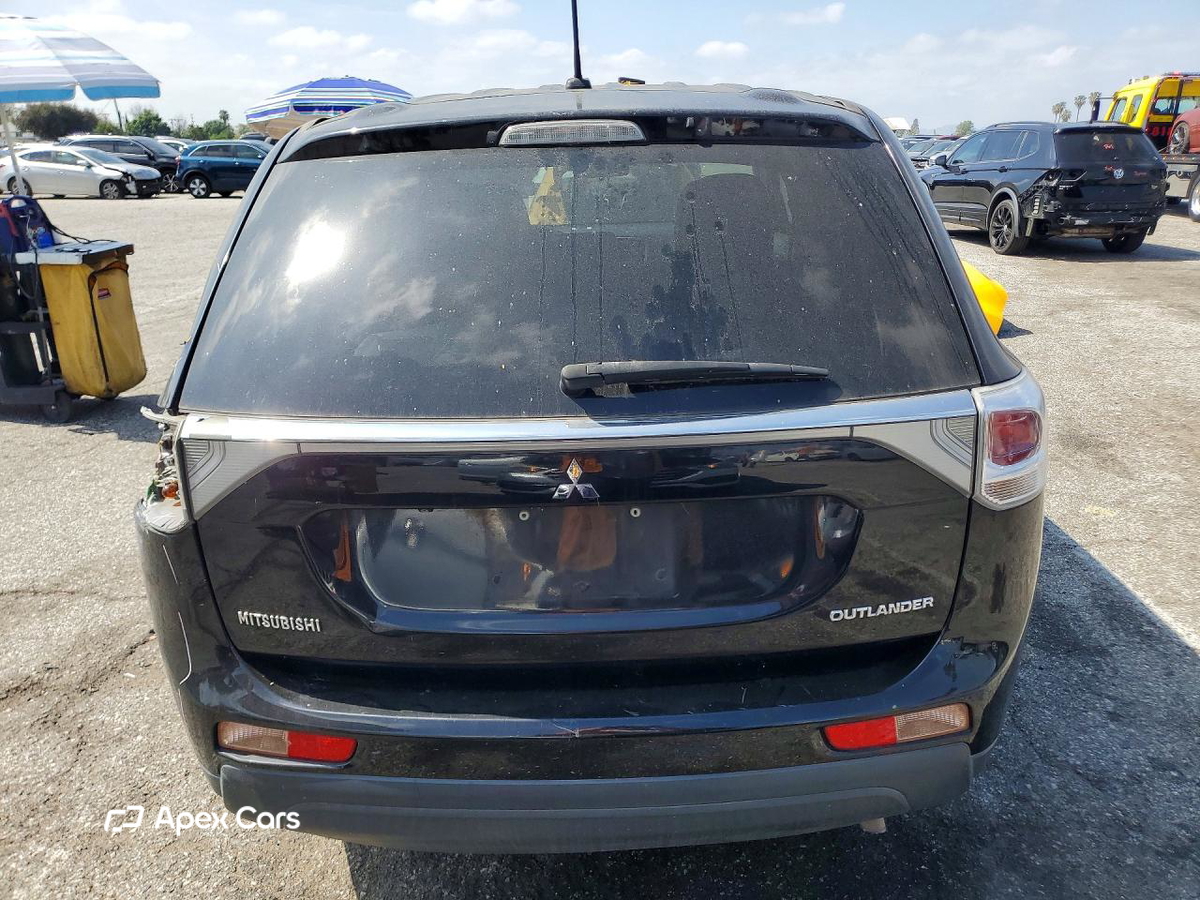 Mitsubishi Outlander 2014