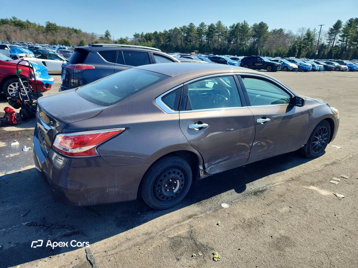 Nissan Altima 2014