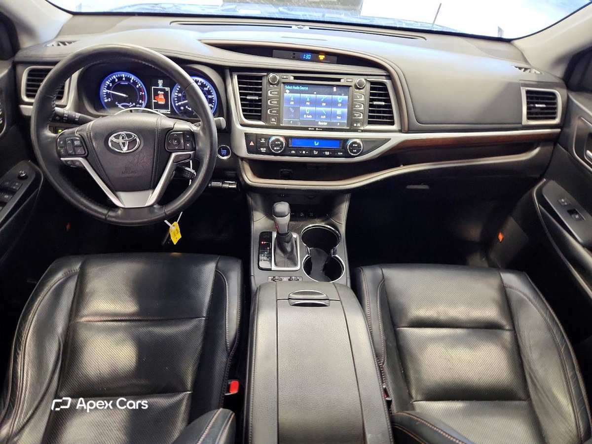 Toyota Highlander 2015