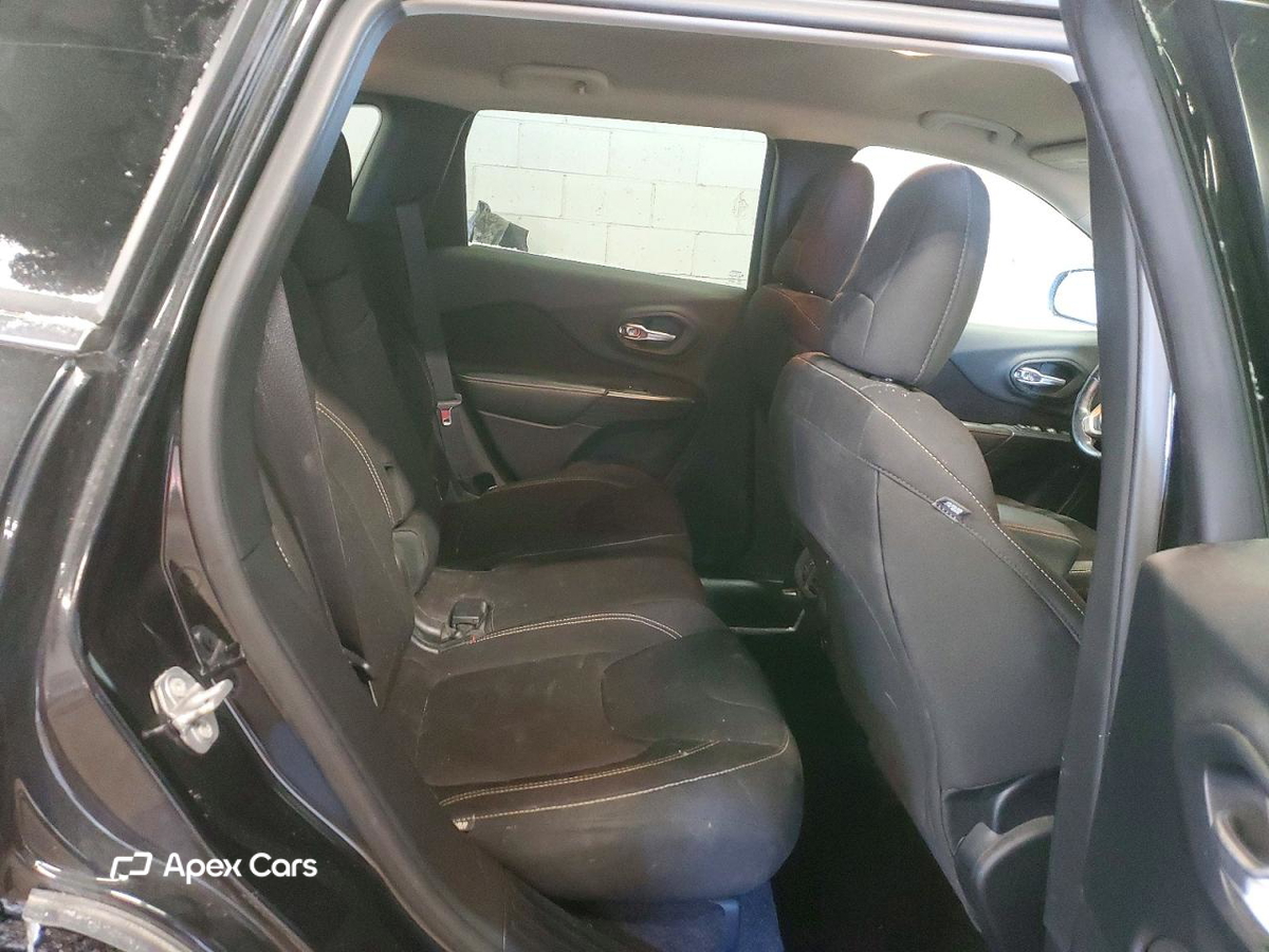 Jeep Cherokee 2016
