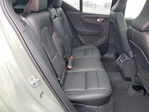 Volvo XC40 2025