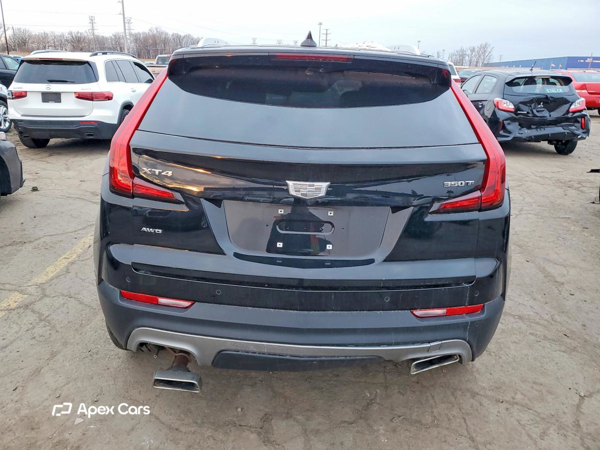 Cadillac XT4 2021