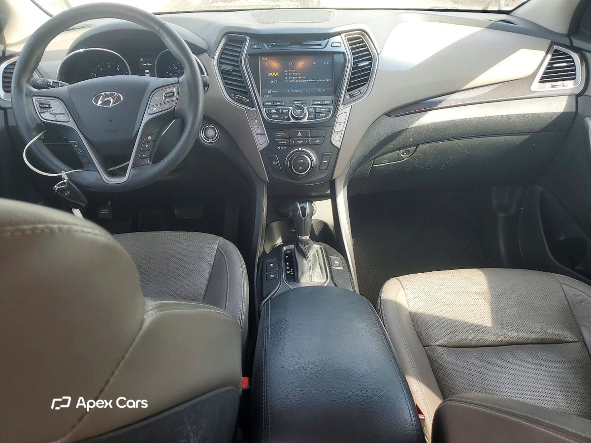 Hyundai Santa Fe 2015