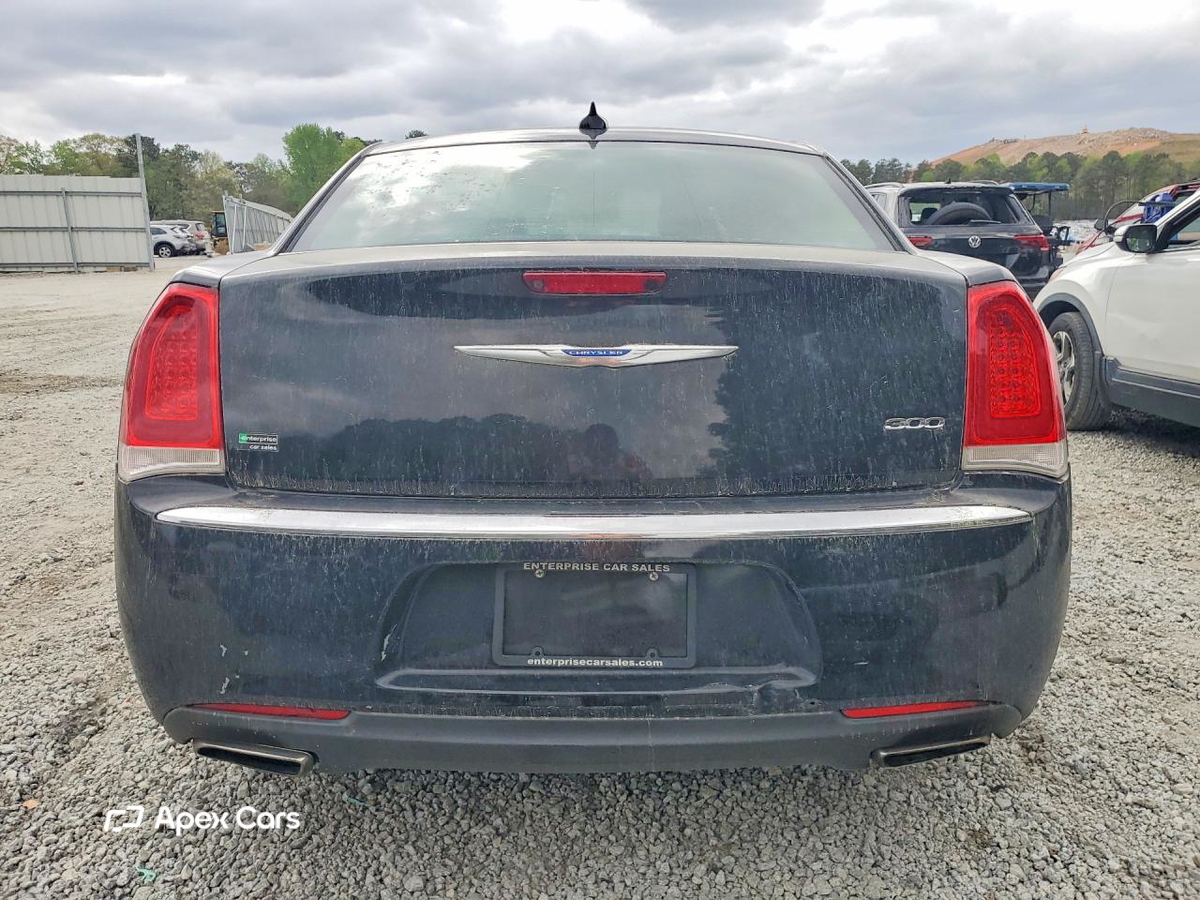 Chrysler 300 2018