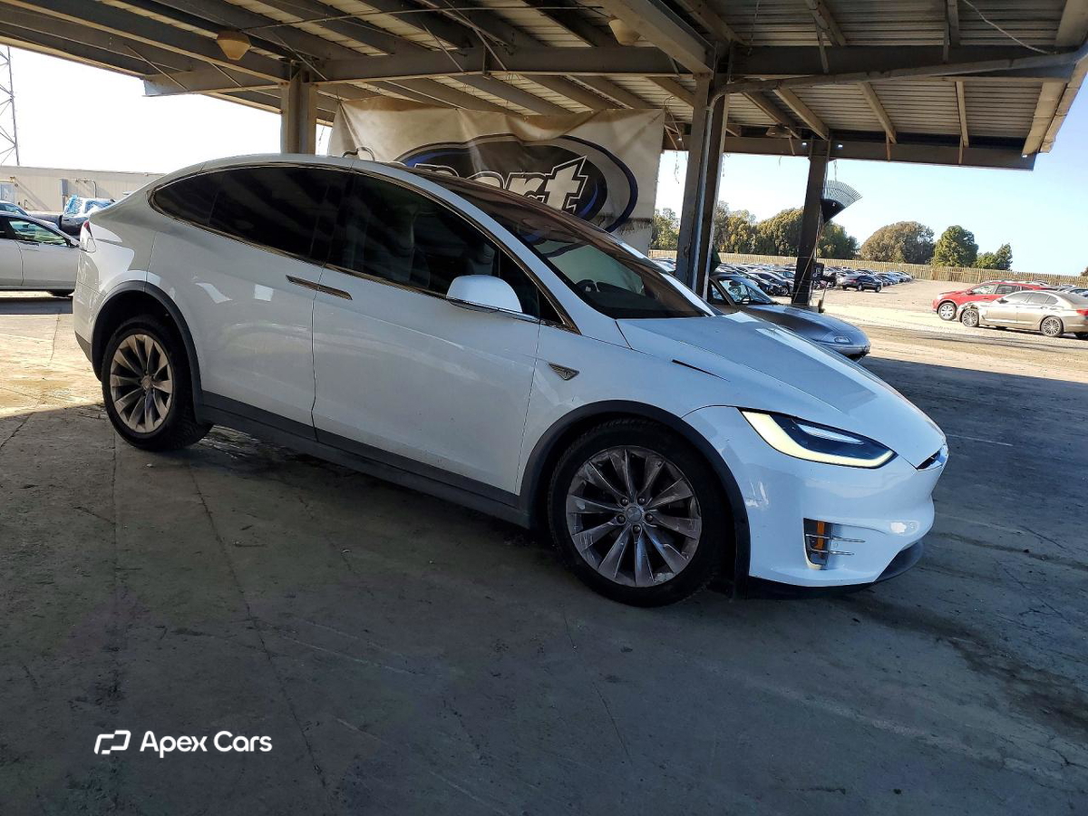 Tesla Model X 2016