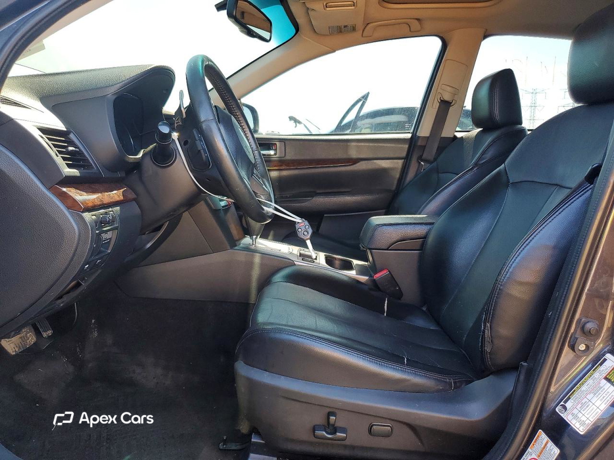 Subaru Legacy 2013