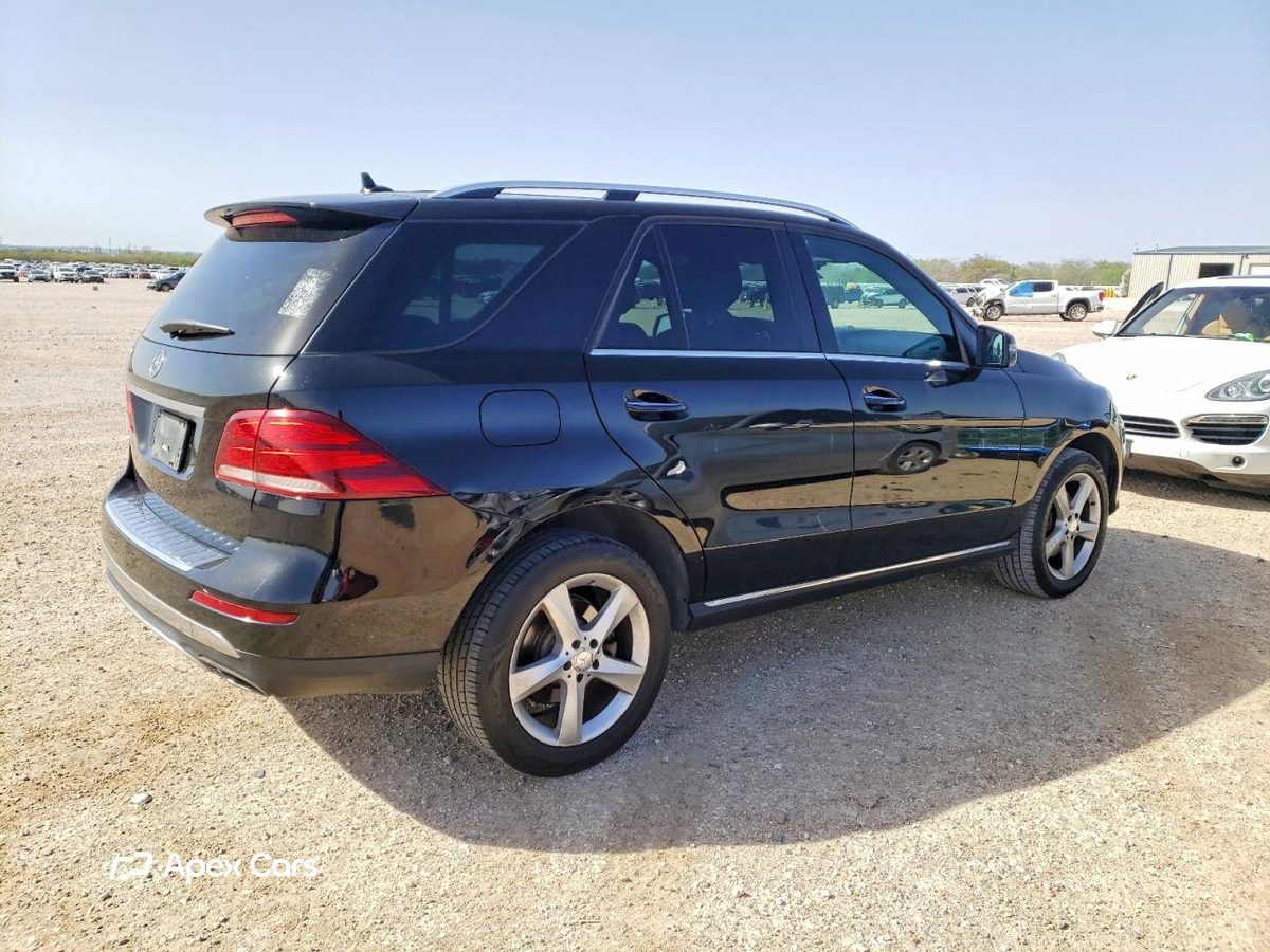 Mercedes-Benz GLE 2017