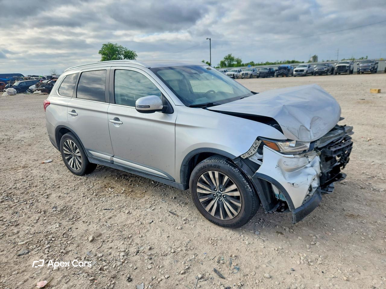 Mitsubishi Outlander 2020
