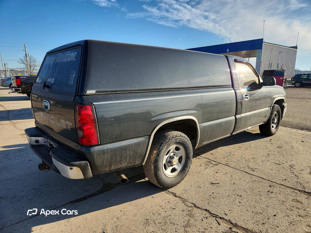 Chevrolet Silverado 2004