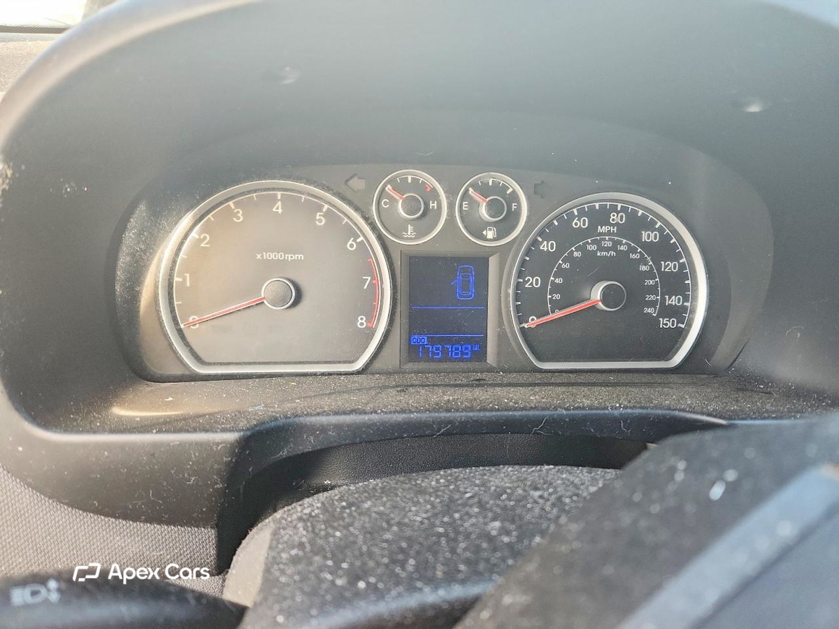 Hyundai Elantra 2011