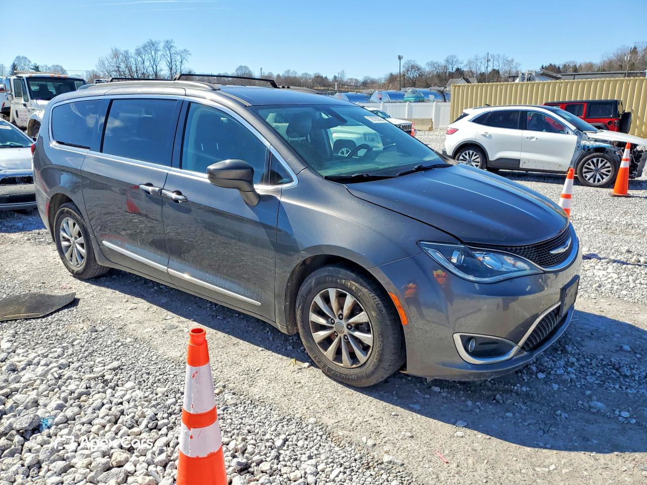 Chrysler Pacifica 2017