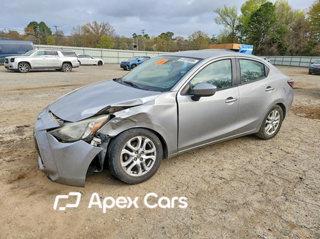 2016 Scion iA - Zdjęcie 1 z 5