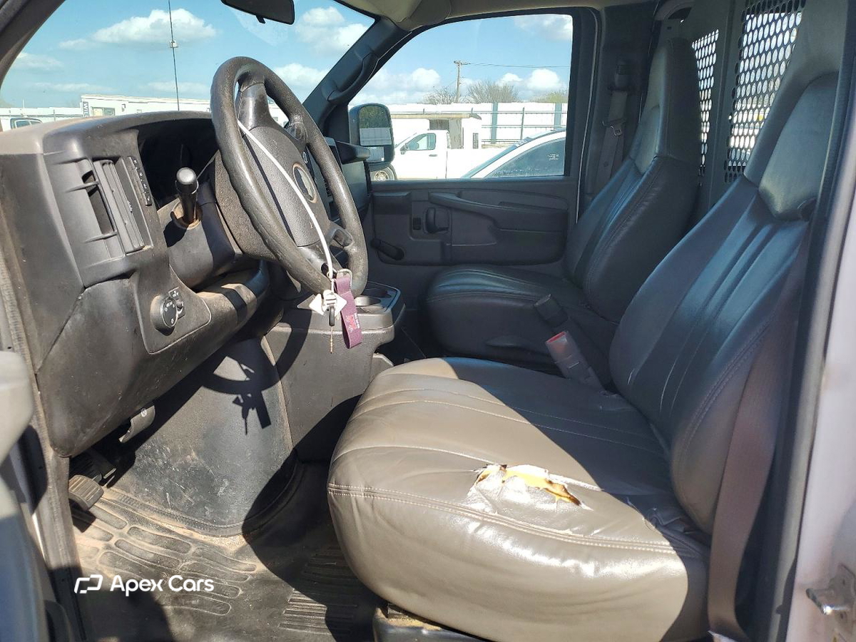 Chevrolet Express 2009