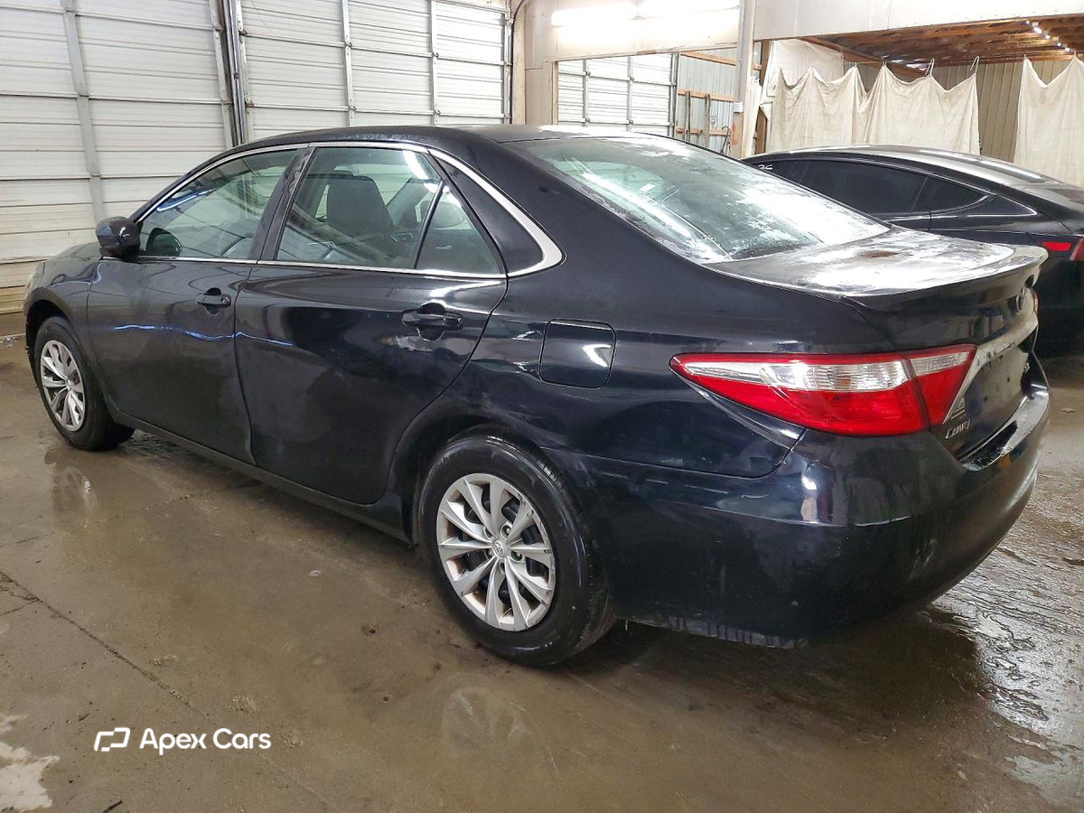 Toyota Camry 2016