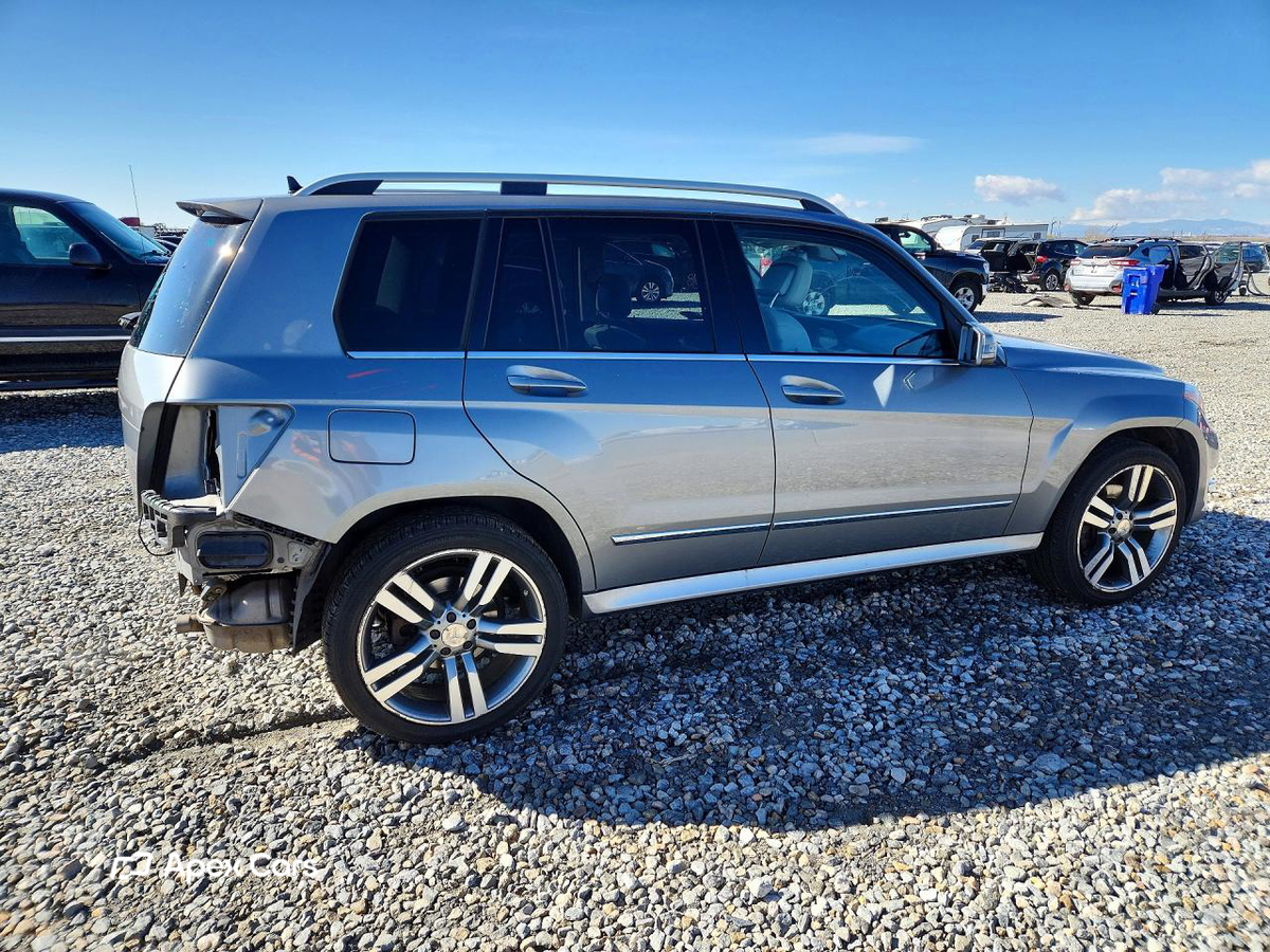 Mercedes-Benz  2015