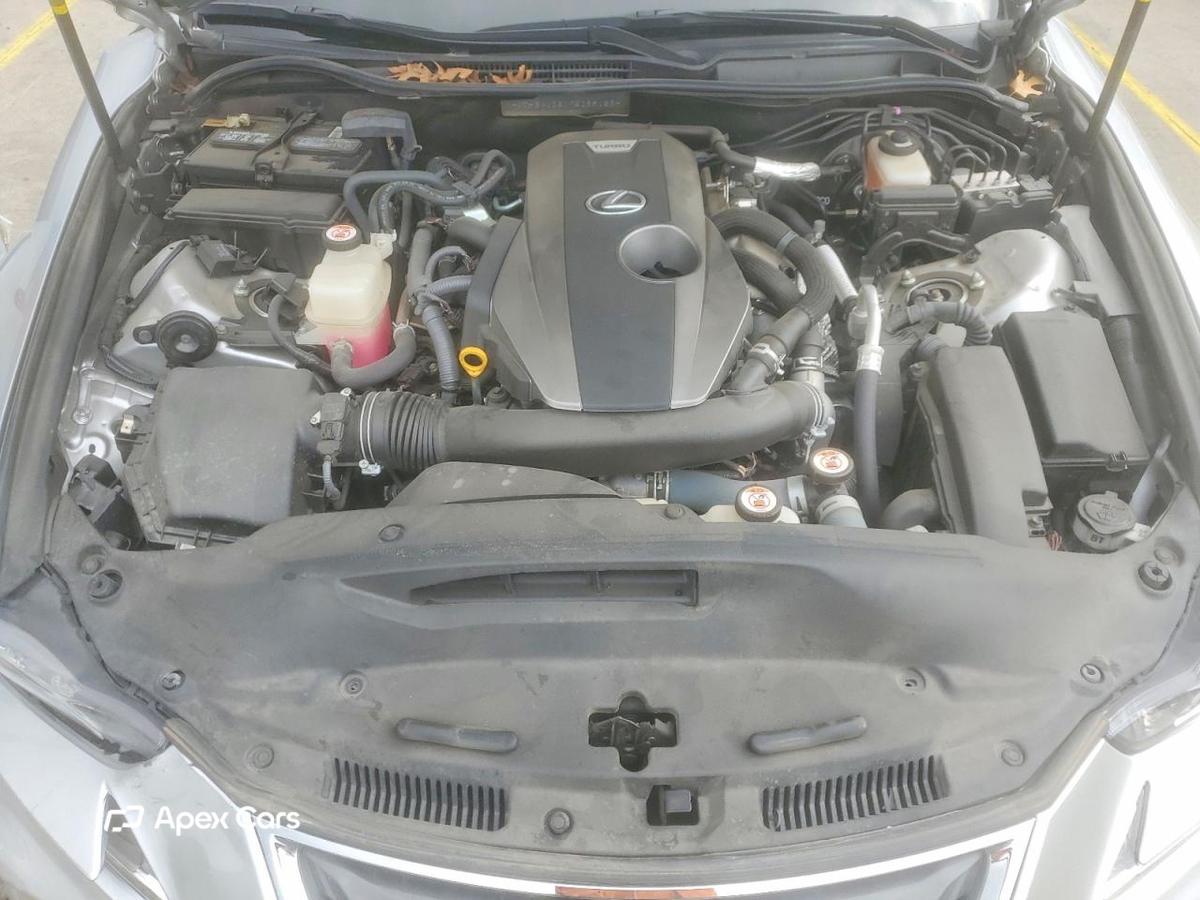 Lexus IS 2019