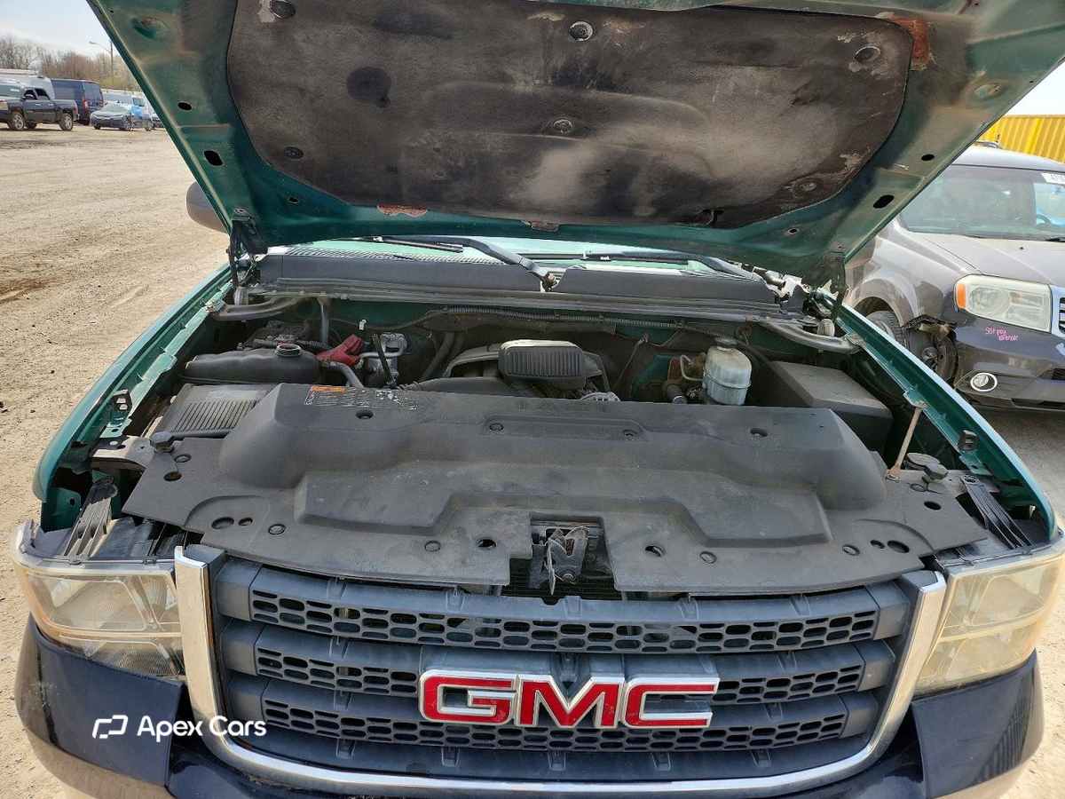GMC  2011