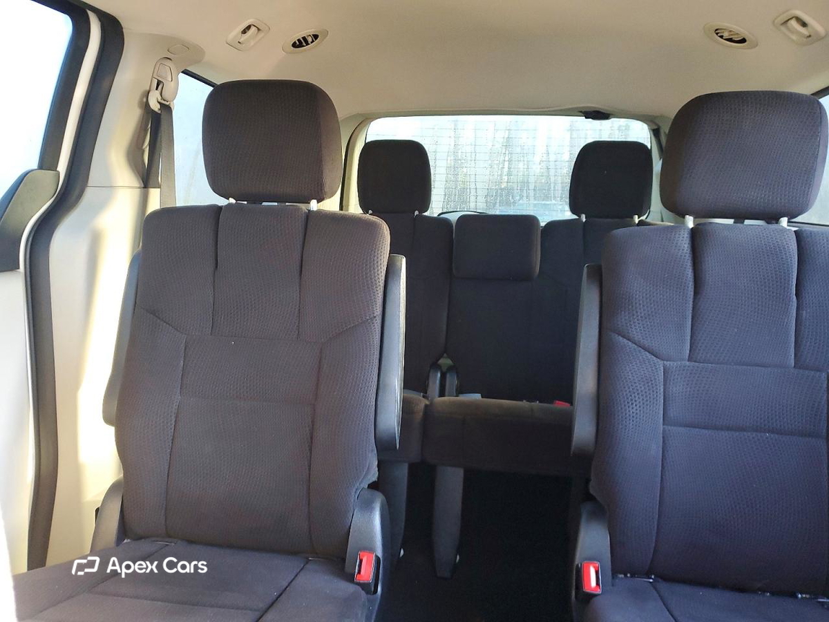 Dodge Caravan 2012