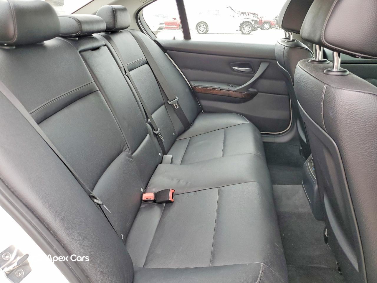 BMW Series 3 2011