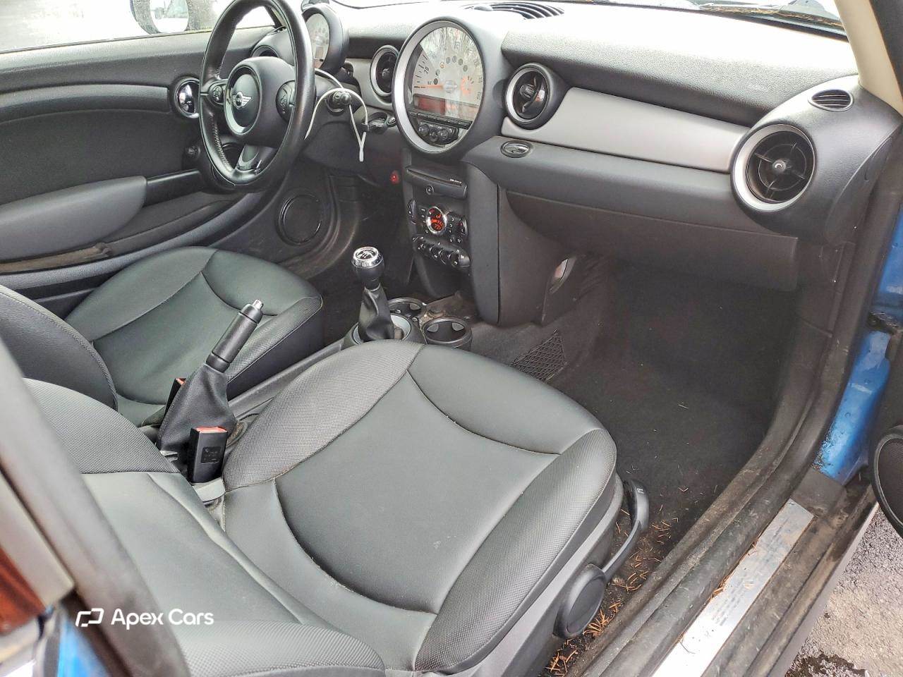 MINI Cooper 2011