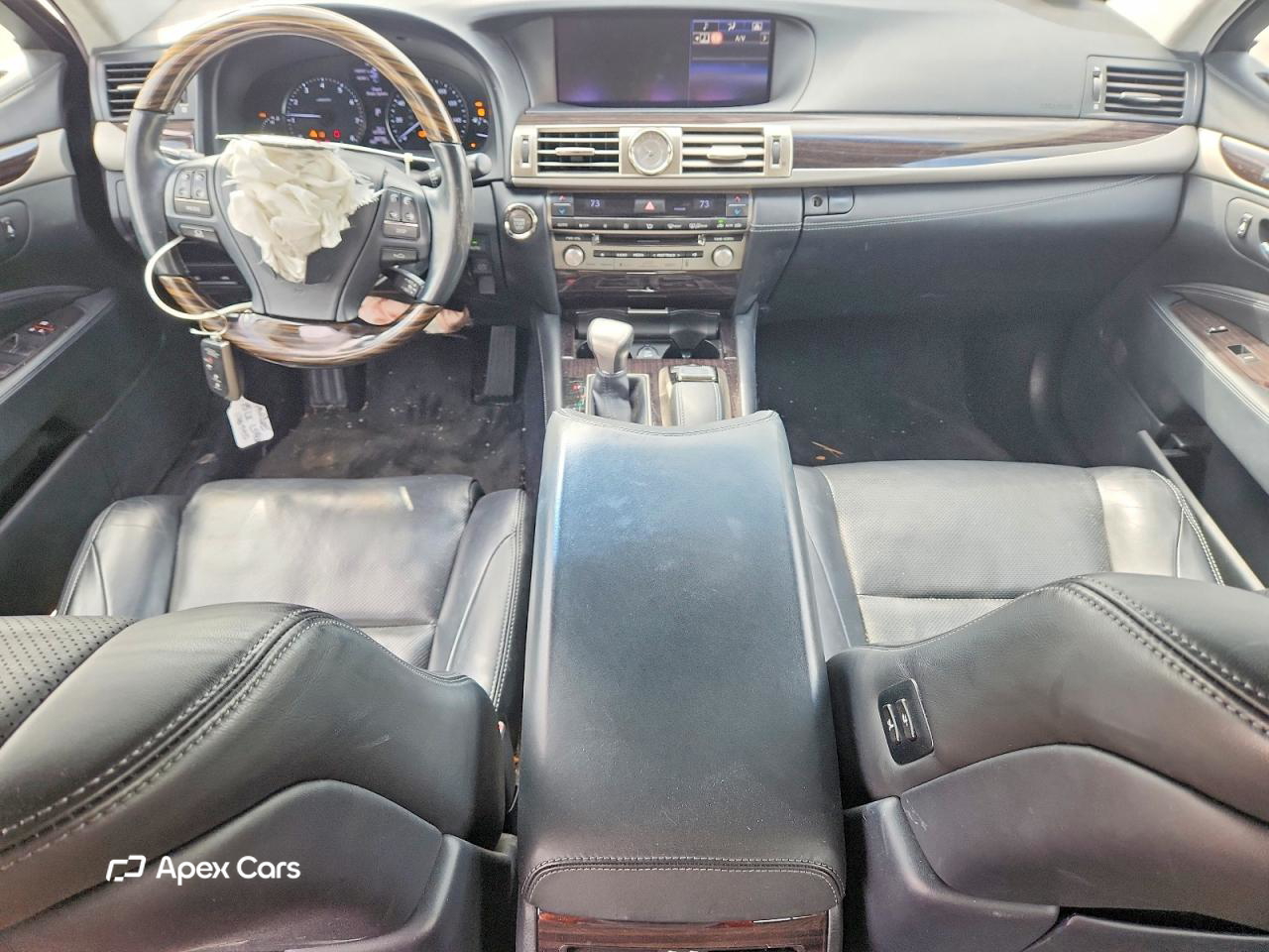 Lexus LS 2015