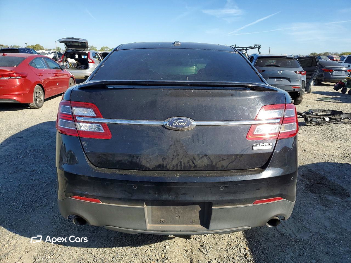 Ford Taurus 2017