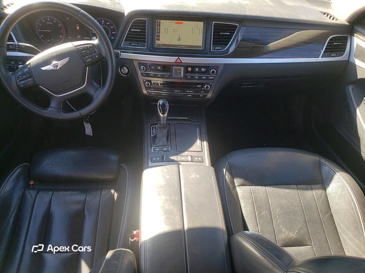Hyundai Genesis 2015