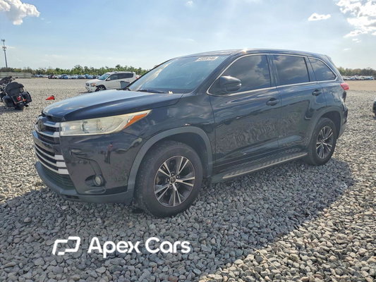 Toyota Highlander 2018 - Image 1 of 13