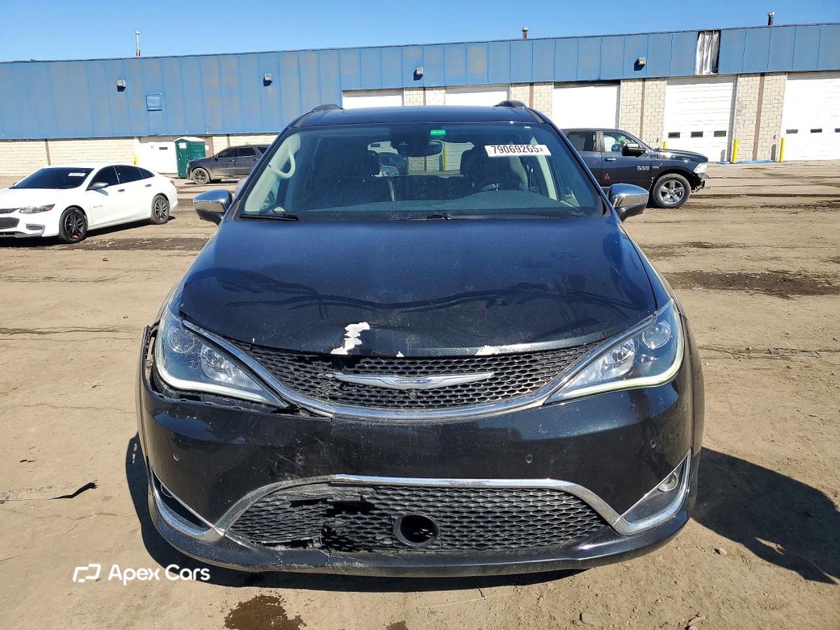 Chrysler Pacifica 2017