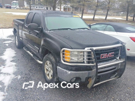GMC Sierra 2011 - Image 1 of 10