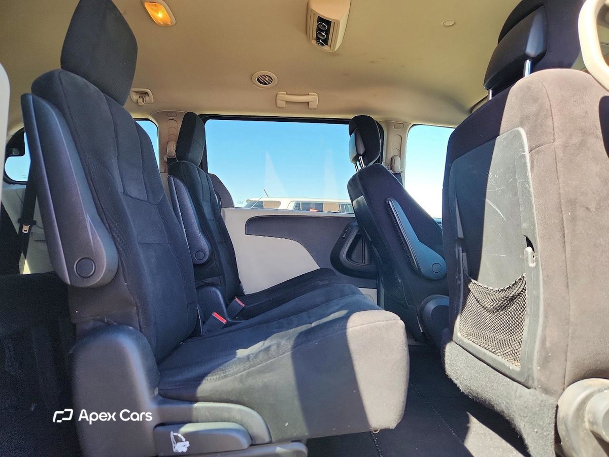 Dodge Caravan 2011