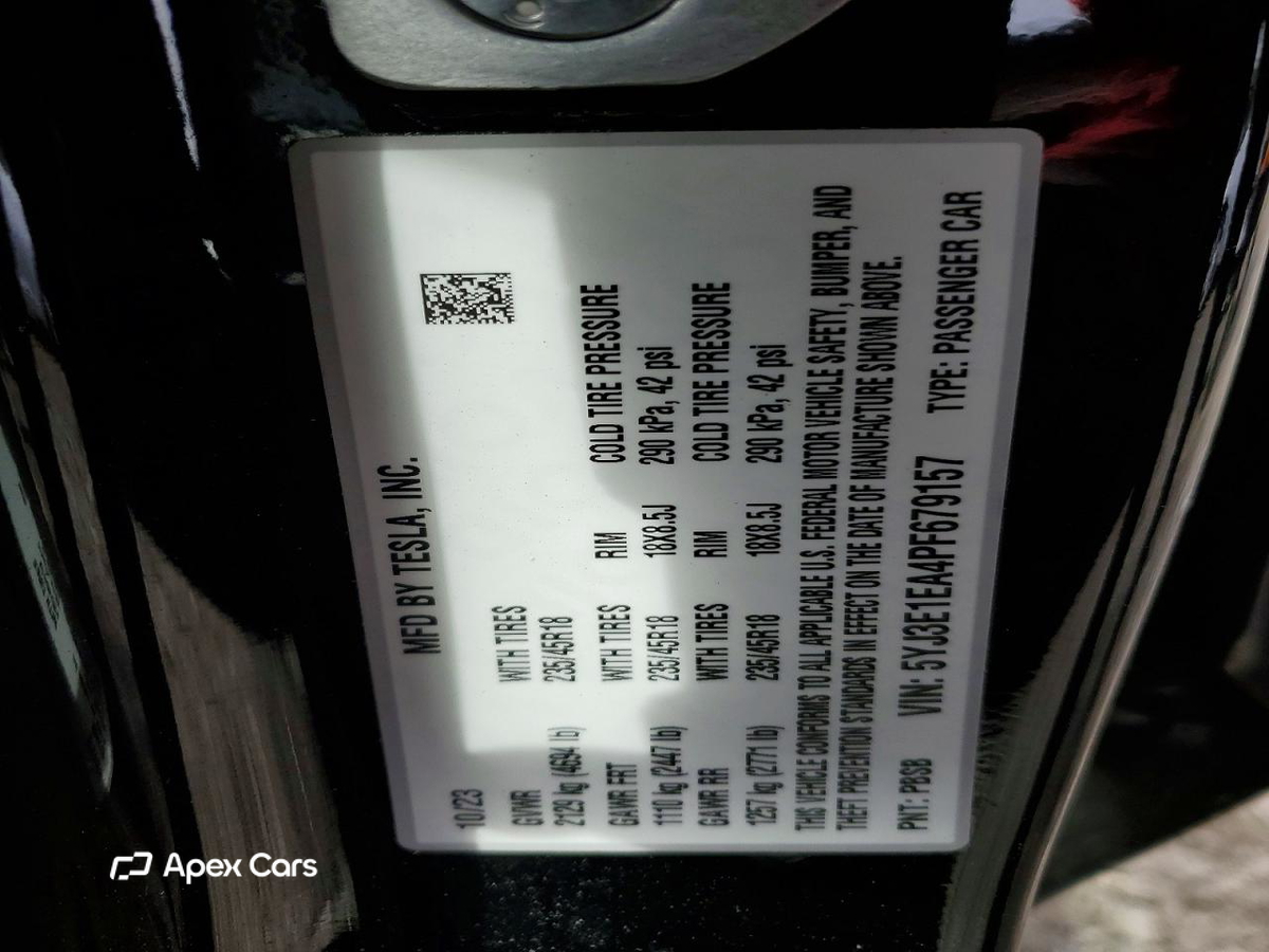 Tesla Model 3 2023