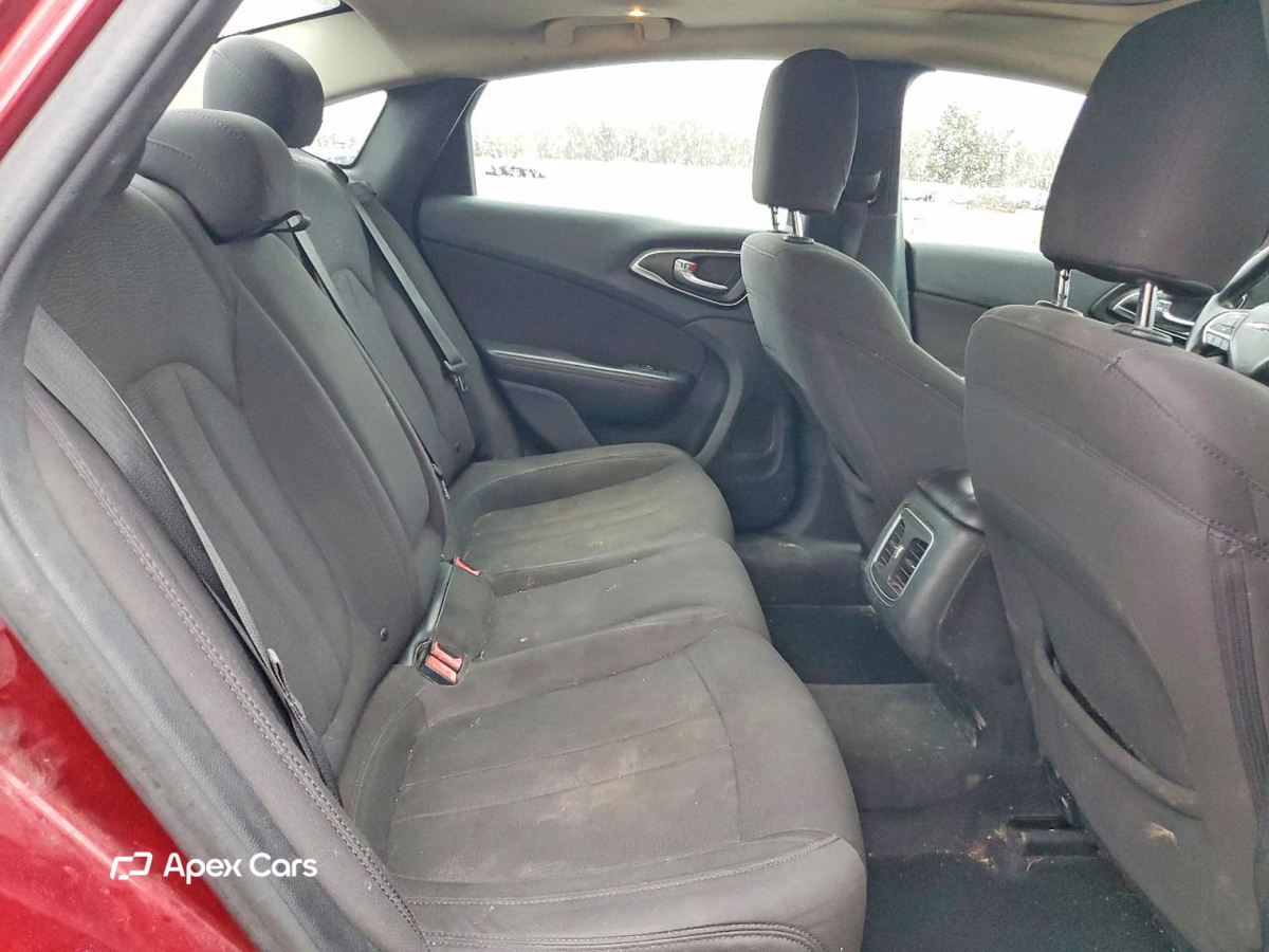 Chrysler 200 2015