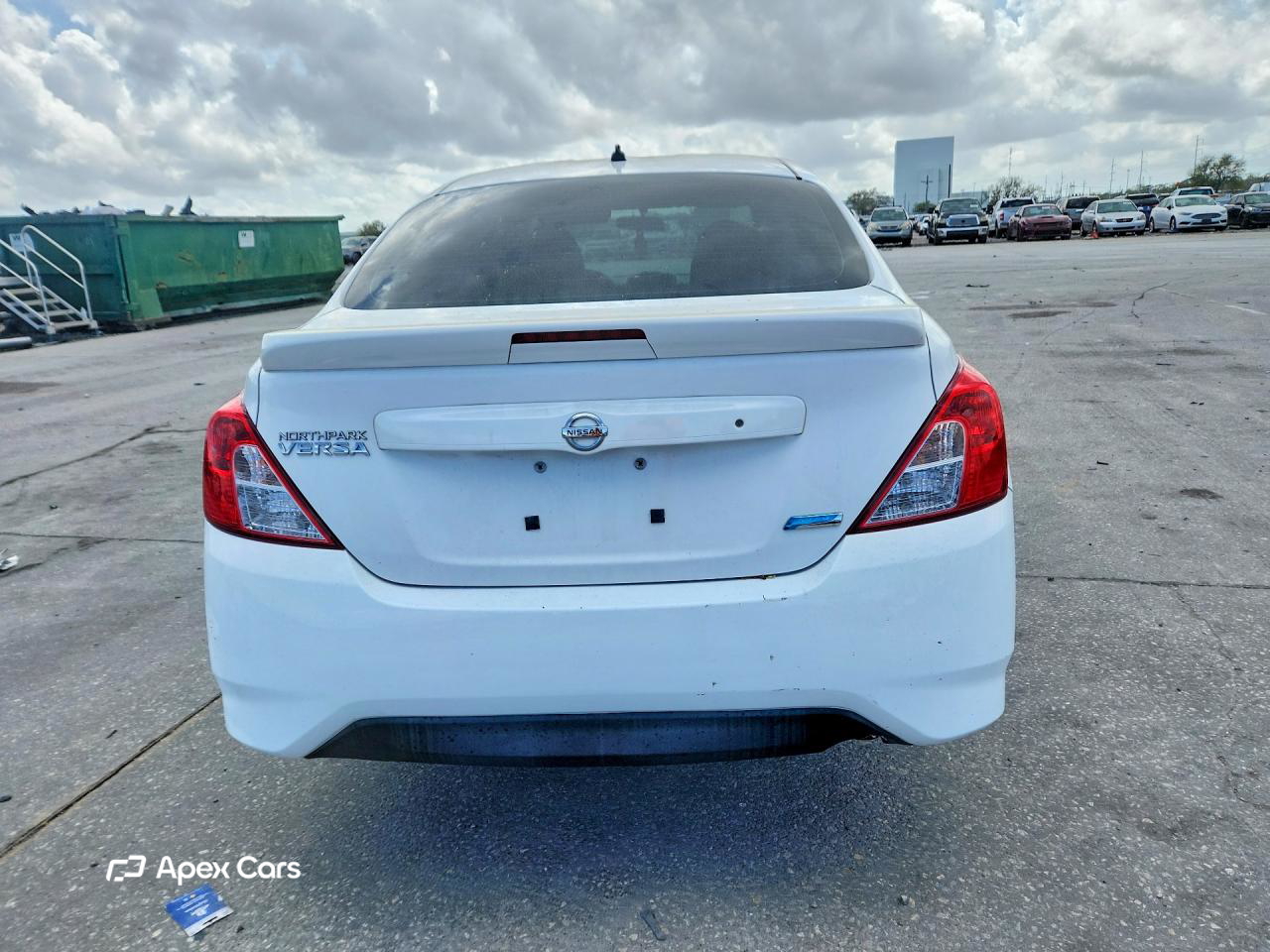 Nissan Versa 2016