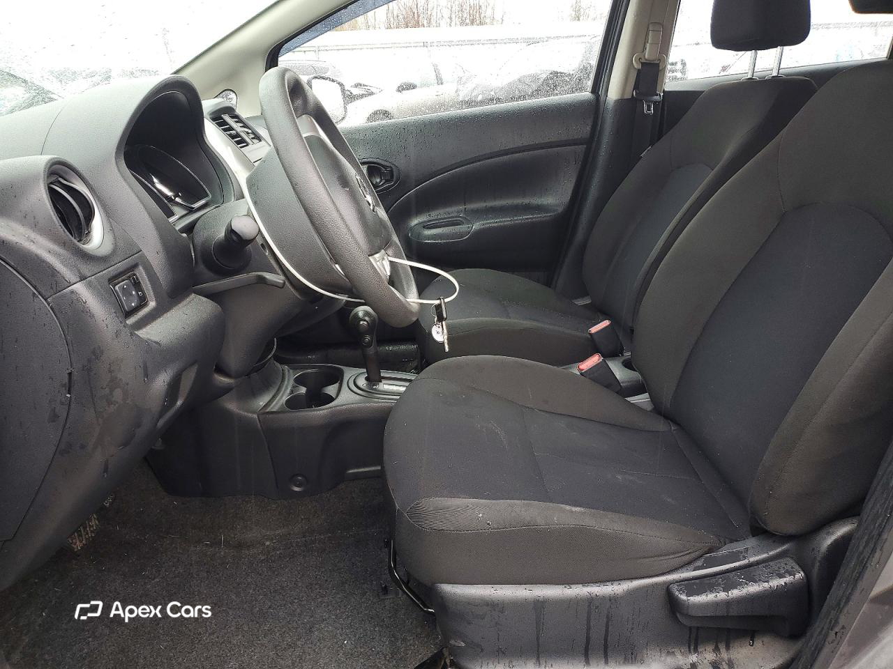 Nissan Versa 2016