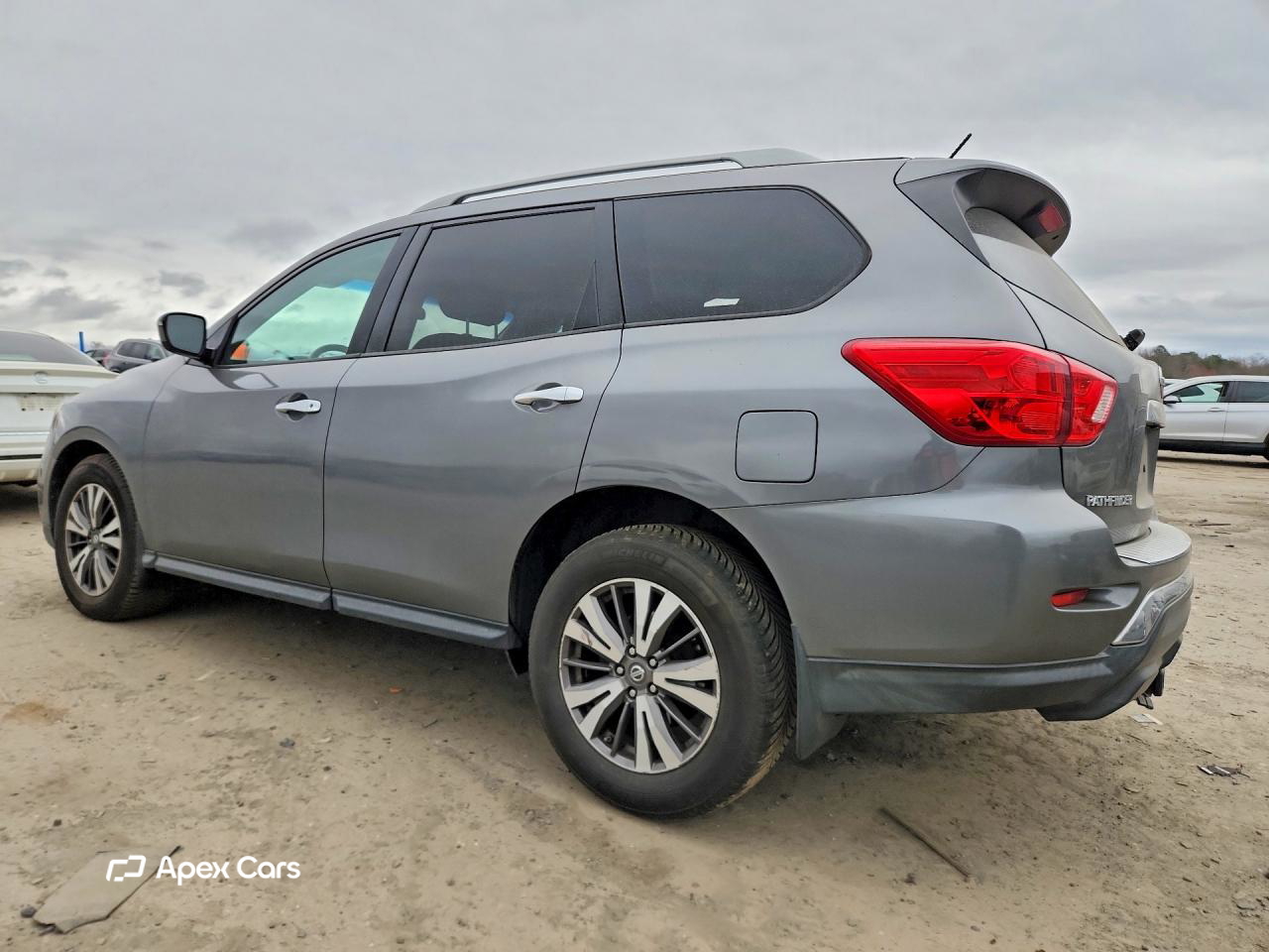 Nissan Pathfinder 2017