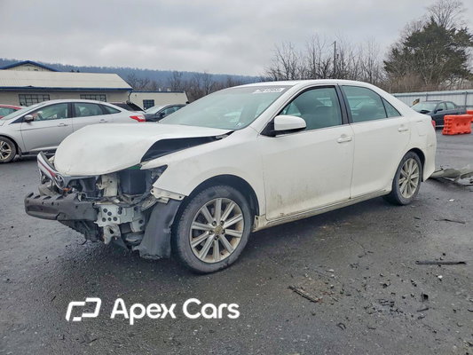 Toyota Camry 2012 - Image 1 of 13