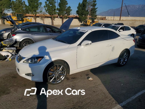 Lexus IS 2014 - Image 1 of 12
