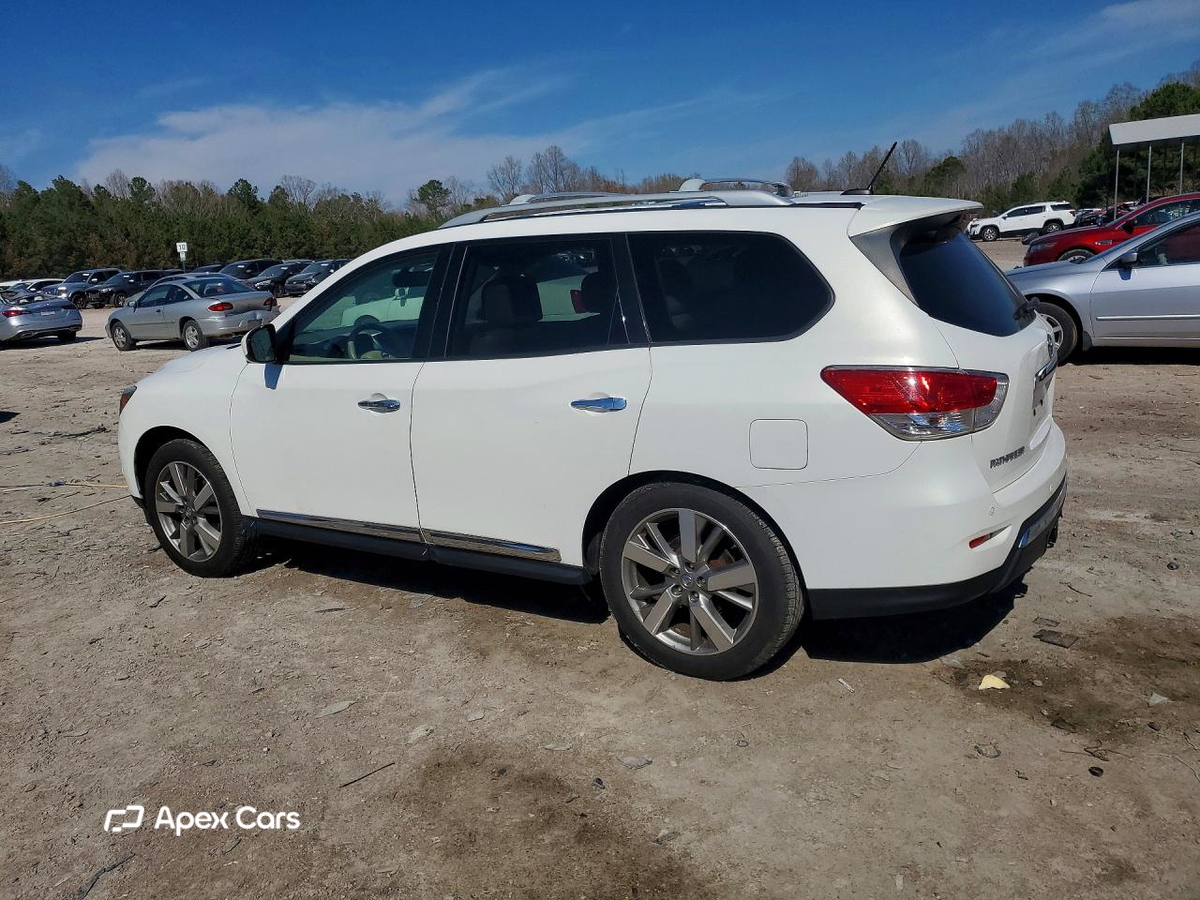 Nissan Pathfinder 2013