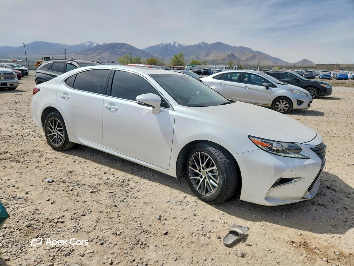 Lexus ES 2017